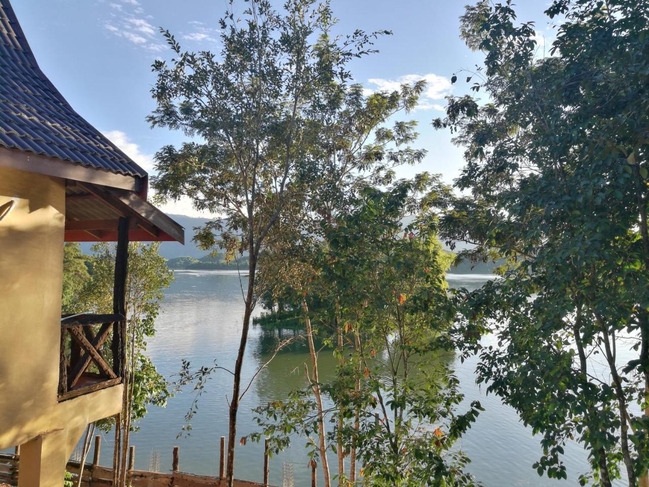 Nirvana Archipel Resort Vang Vieng Exterior foto