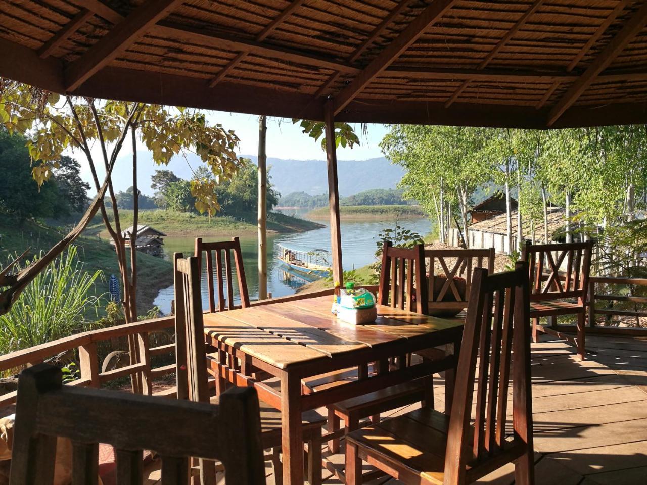 Nirvana Archipel Resort Vang Vieng Exterior foto