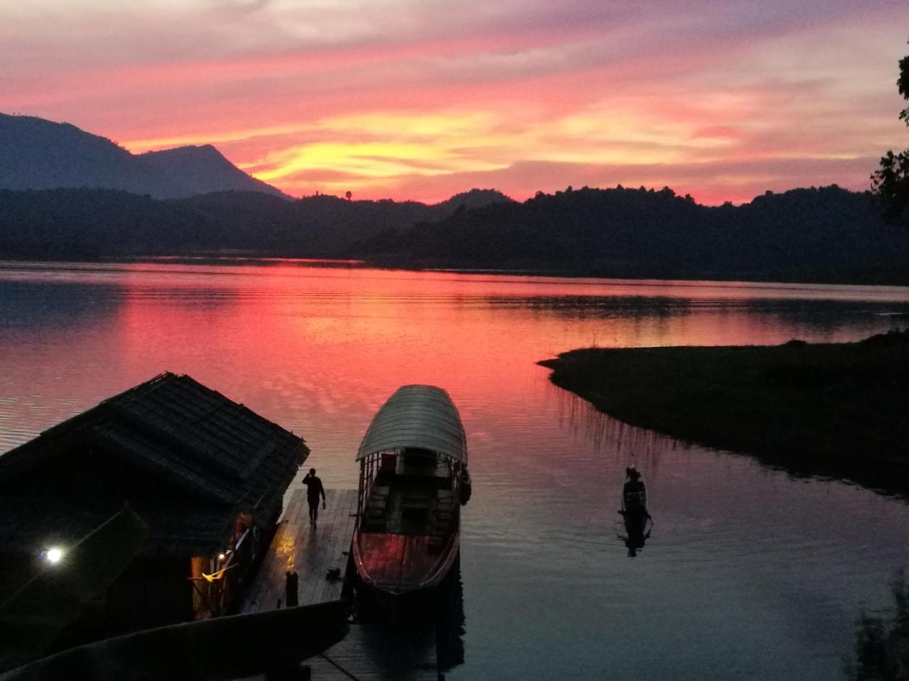 Nirvana Archipel Resort Vang Vieng Exterior foto